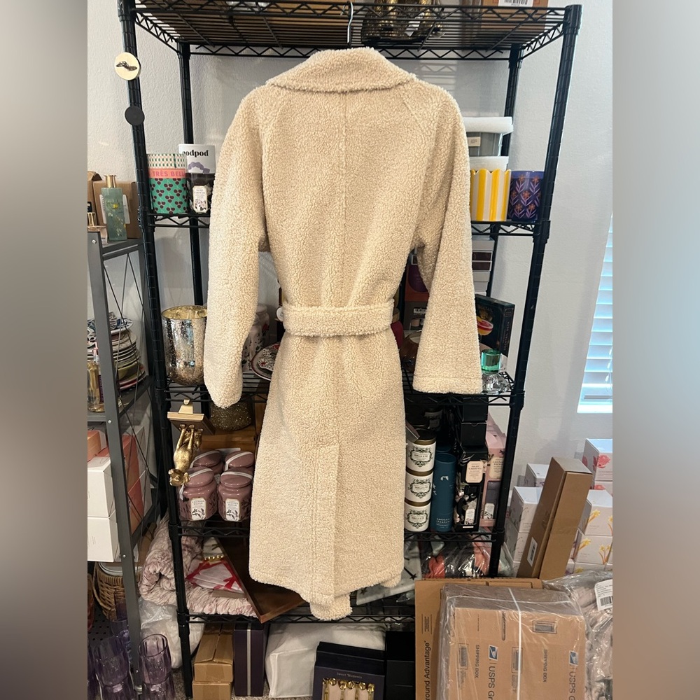 Good American Oversized Sherpa Trench Coat - Bone, XS/S NWOT - Picture 8 of 9